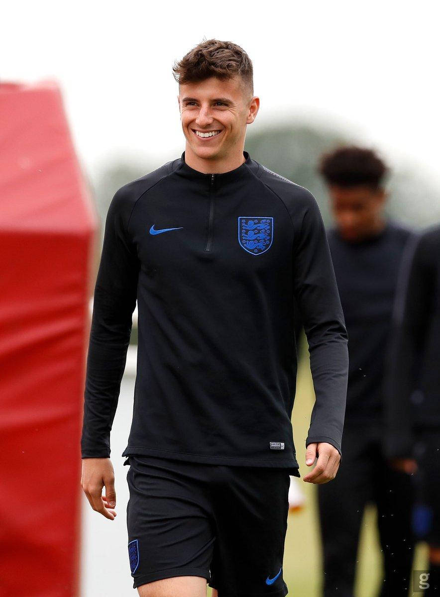 Mason Mount Smiling Candidly Wallpaper