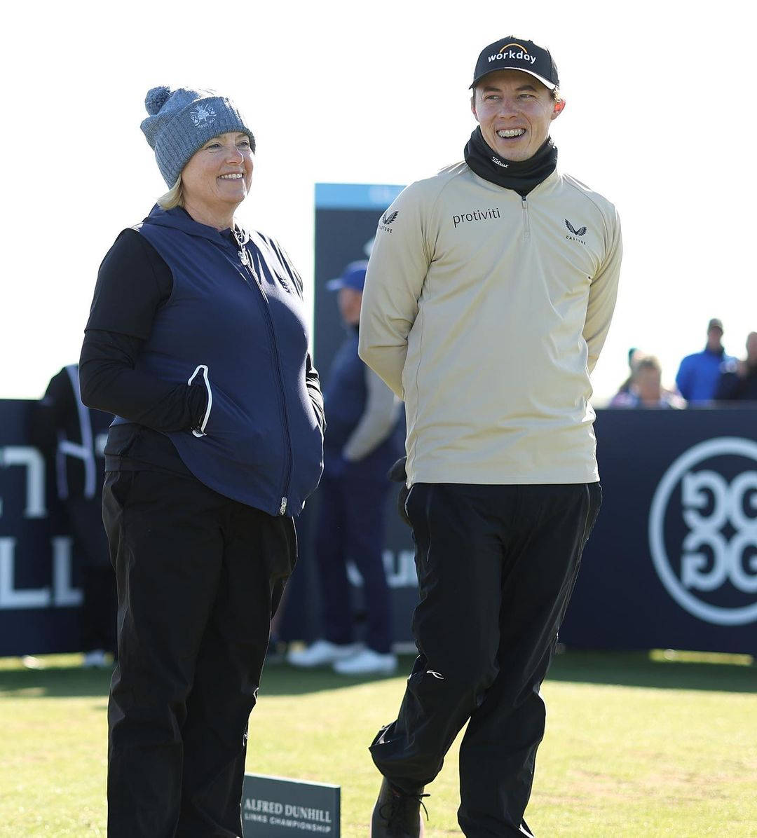 Matt Fitzpatrick With His Mother Wallpaper