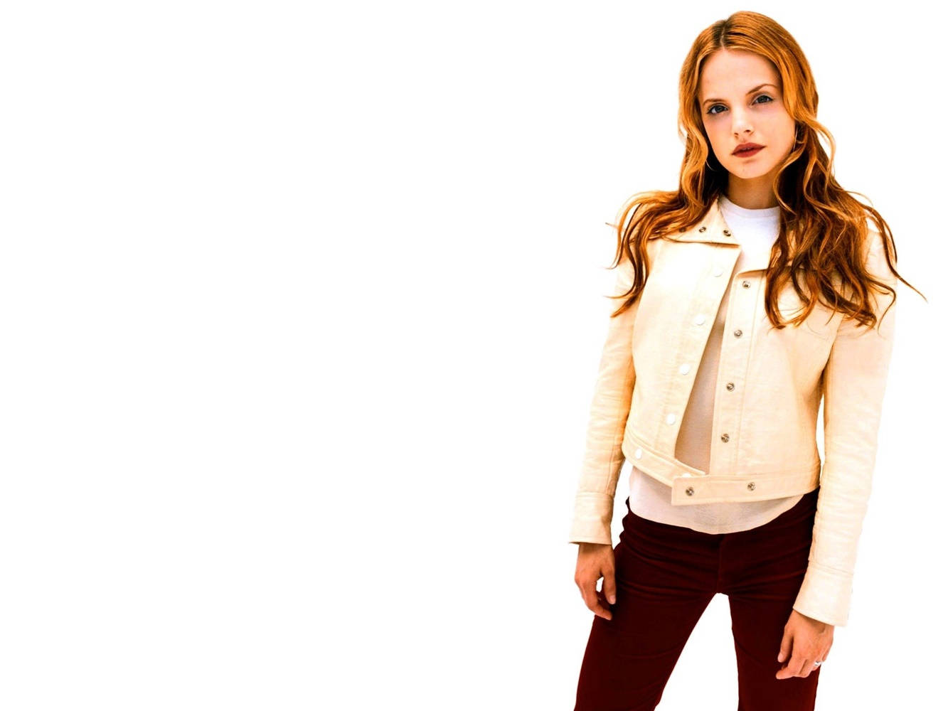 Mena Suvari White Jacket Wallpaper