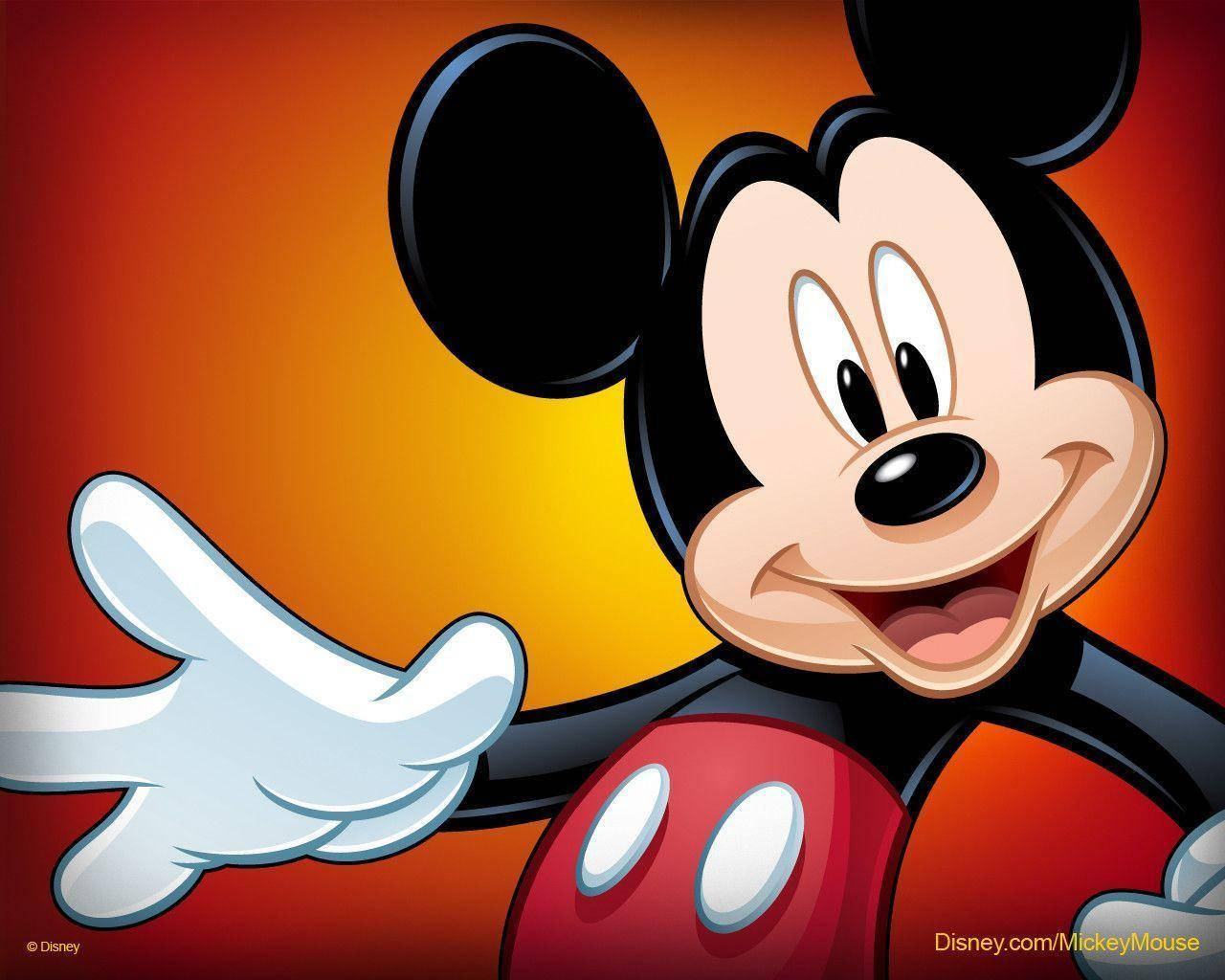 Mickey Mouse Happily Smiling Wallpaper