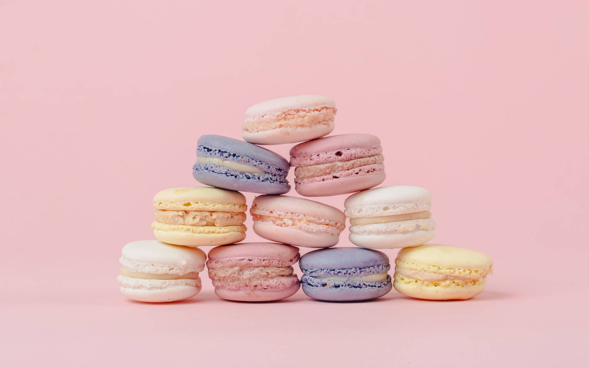 Minimalist Macaroons In Pastel Colors Wallpaper