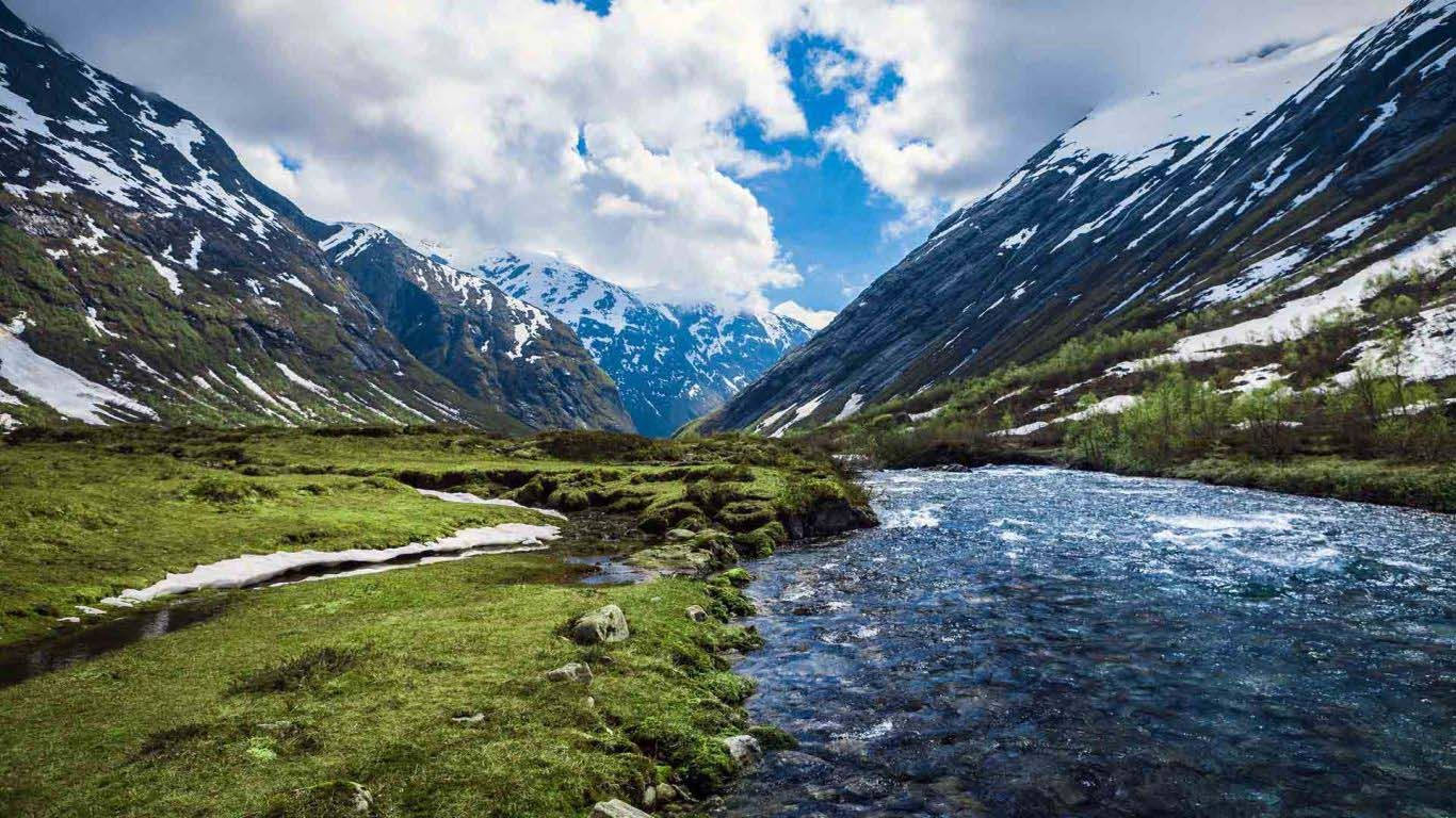 Mountain Valley Stream Uhd Wallpaper