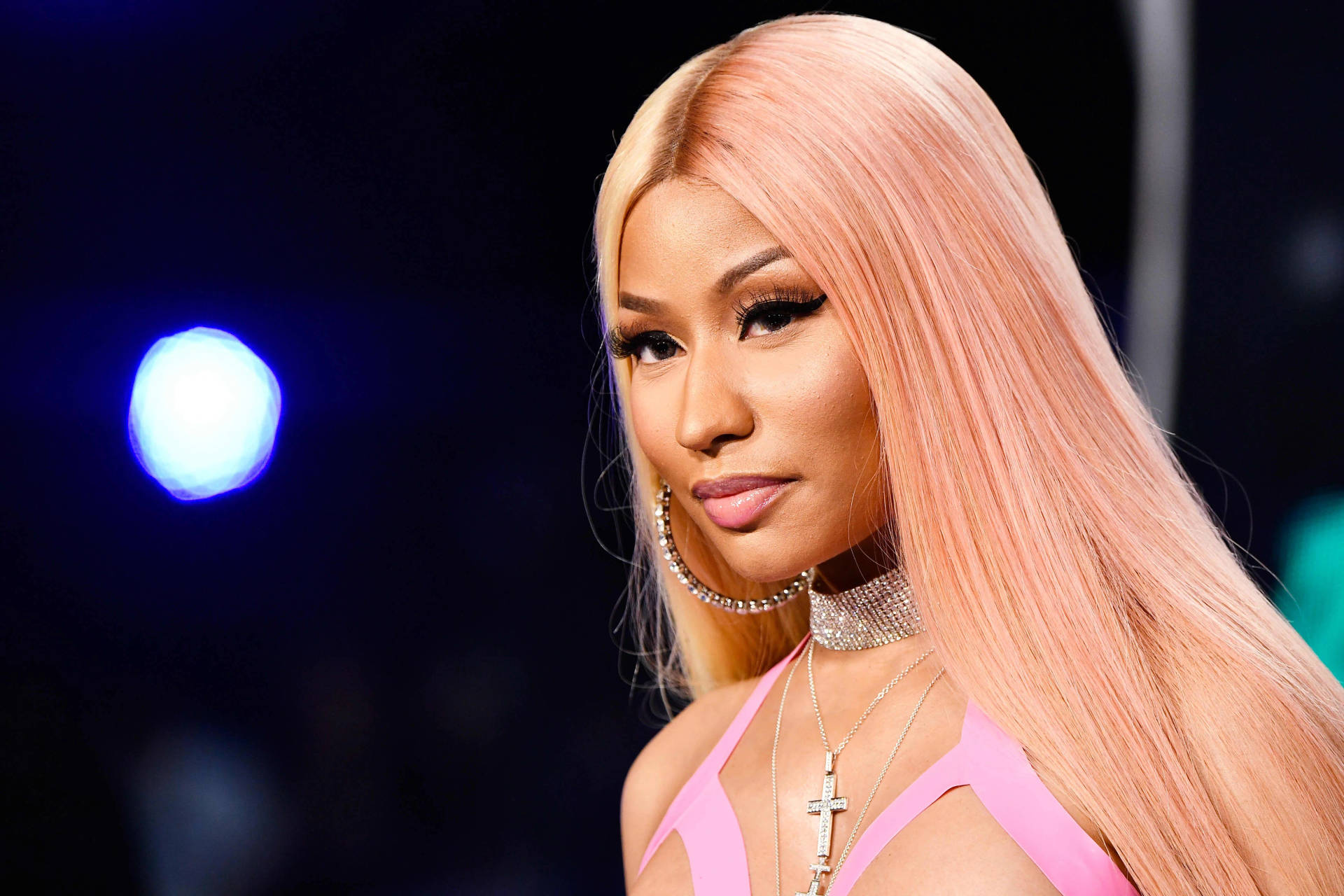 Nicki Minaj Hd Peach Hair Wallpaper