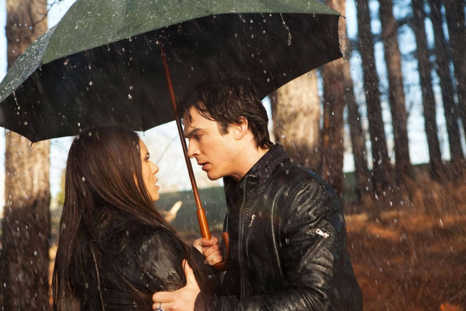 Rain Couple Vampire Diaries Wallpaper