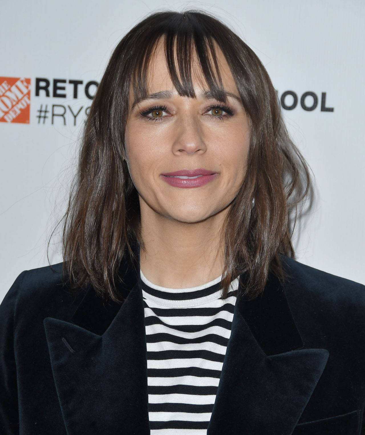 Rashida Jones 10th Annual Aafca Awards Wallpaper