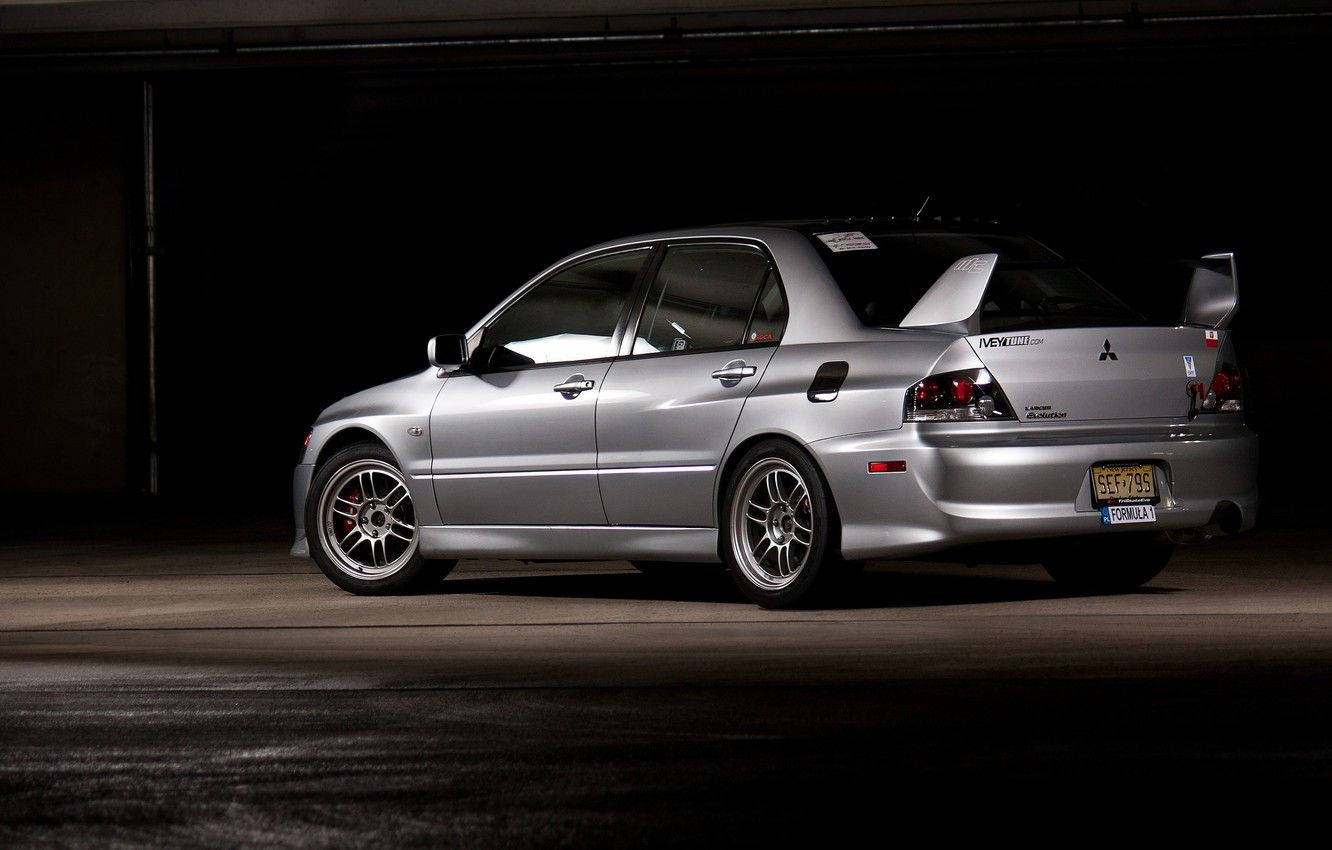 Rear View Mitsubishi Lancer Wallpaper