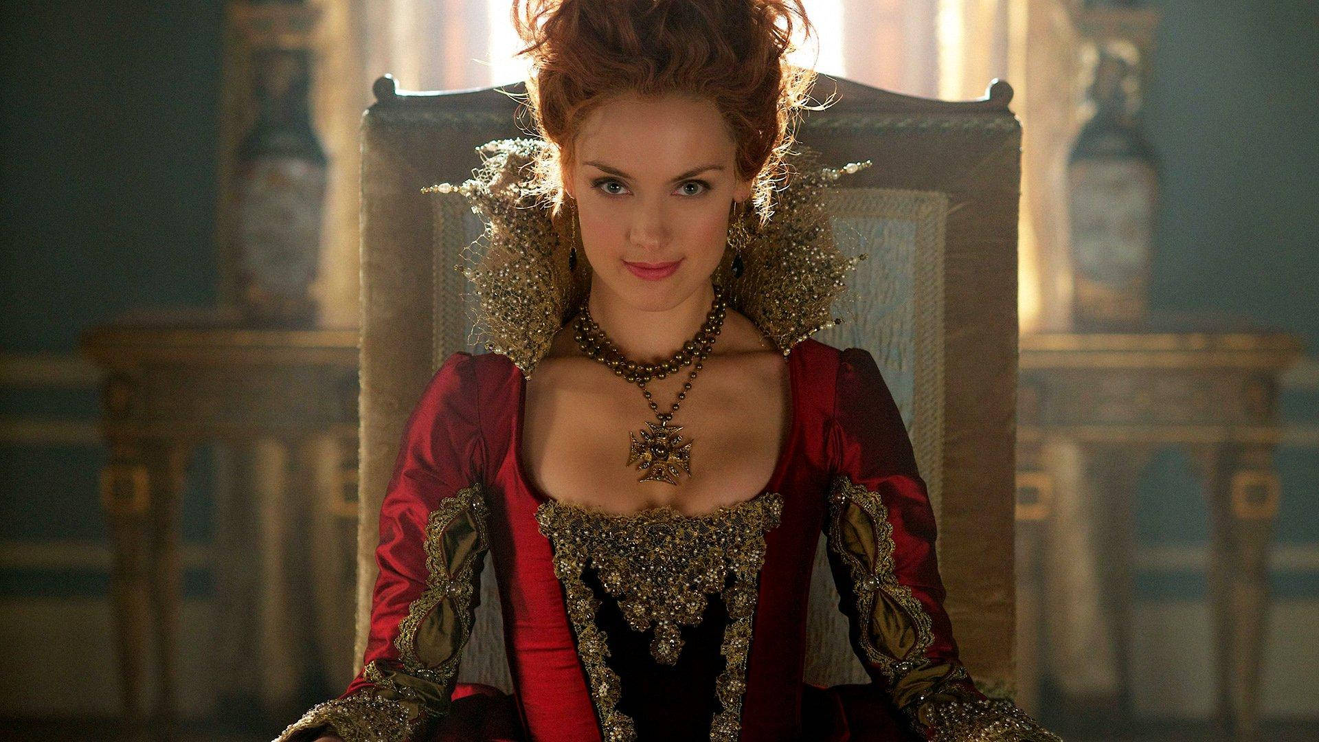 Reign Queen Catherine De Medici Wallpaper