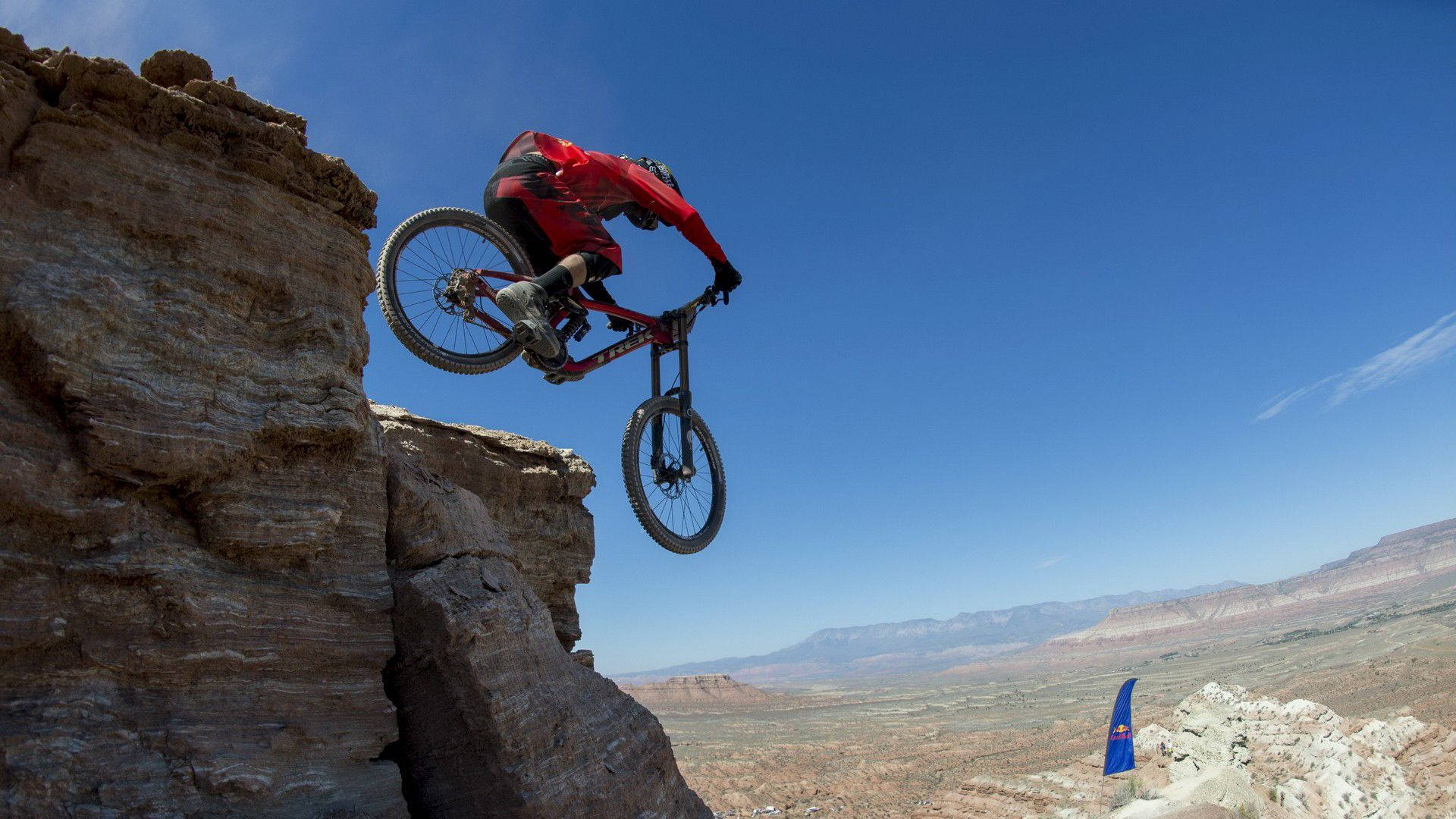 Rock Mountain Downhill Extreme Mtb Ride Wallpaper