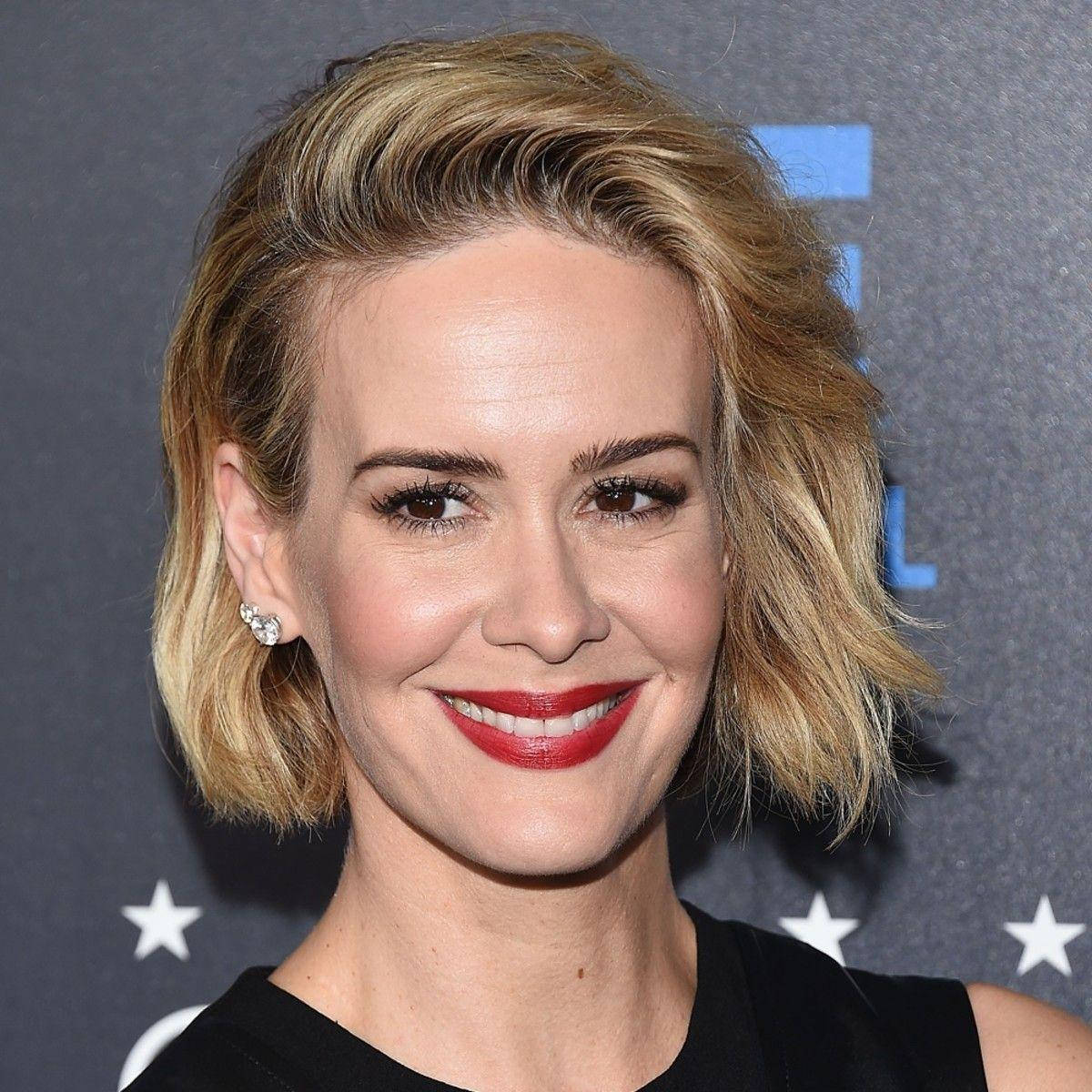 Sarah Paulson Headshot Photo Wallpaper