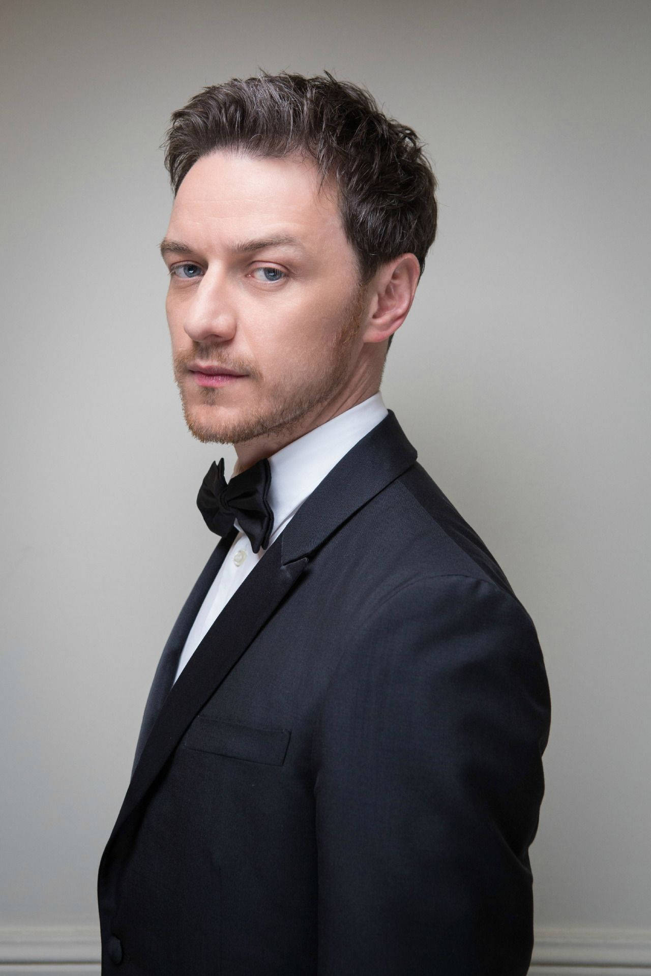 Scottish Celebrity James Mcavoy Side Angle Shot Wallpaper