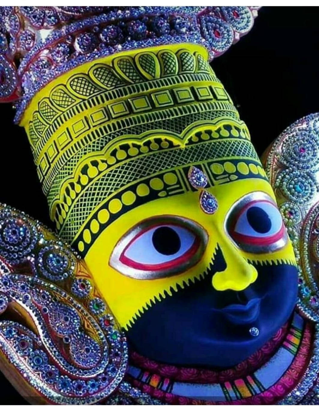 Shyam Baba Yellow Face Close-up Wallpaper