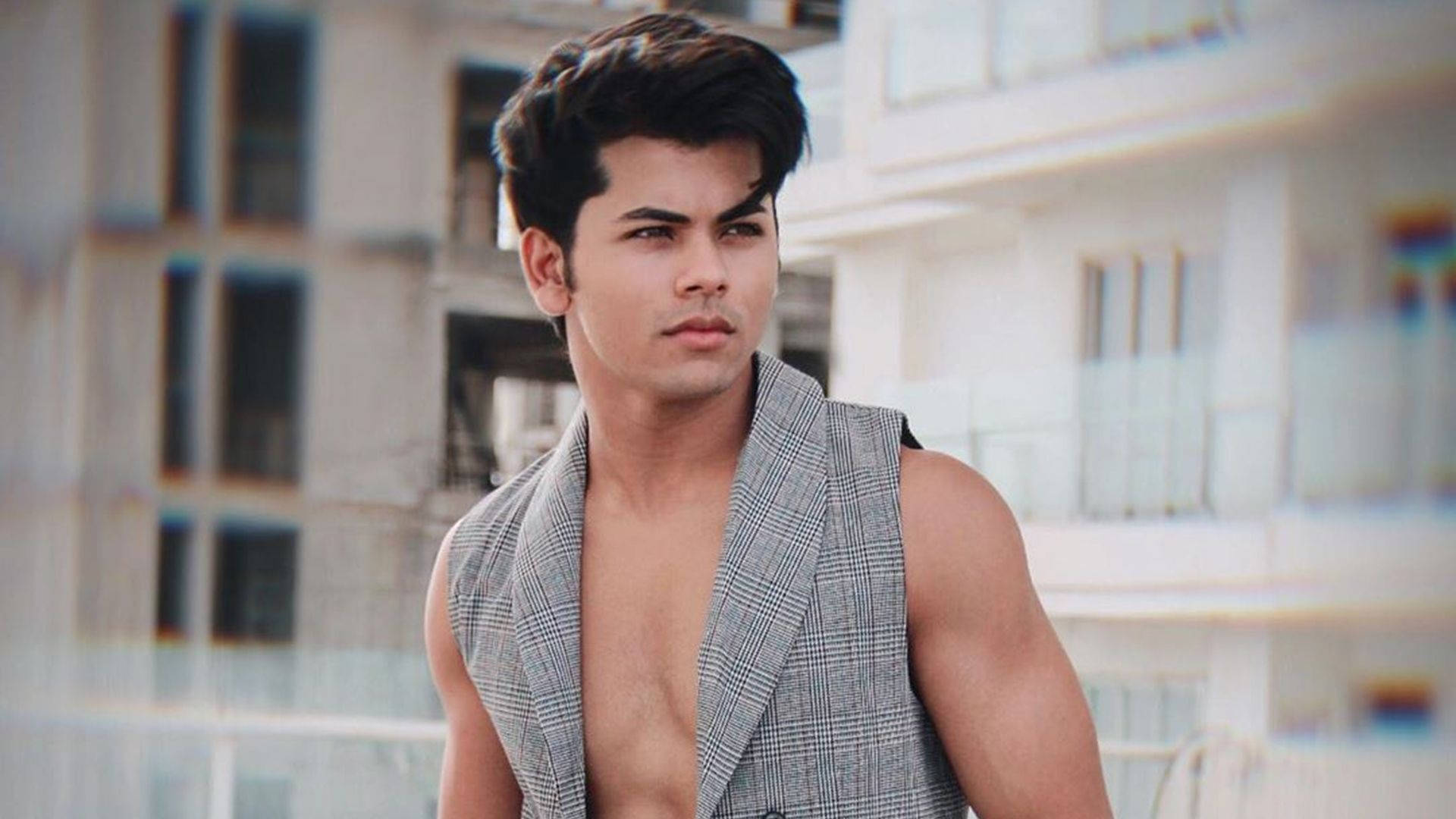 Siddharth Nigam Open Vest Wallpaper