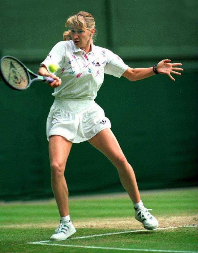 Steffi Graf Hitting A Ball Wallpaper