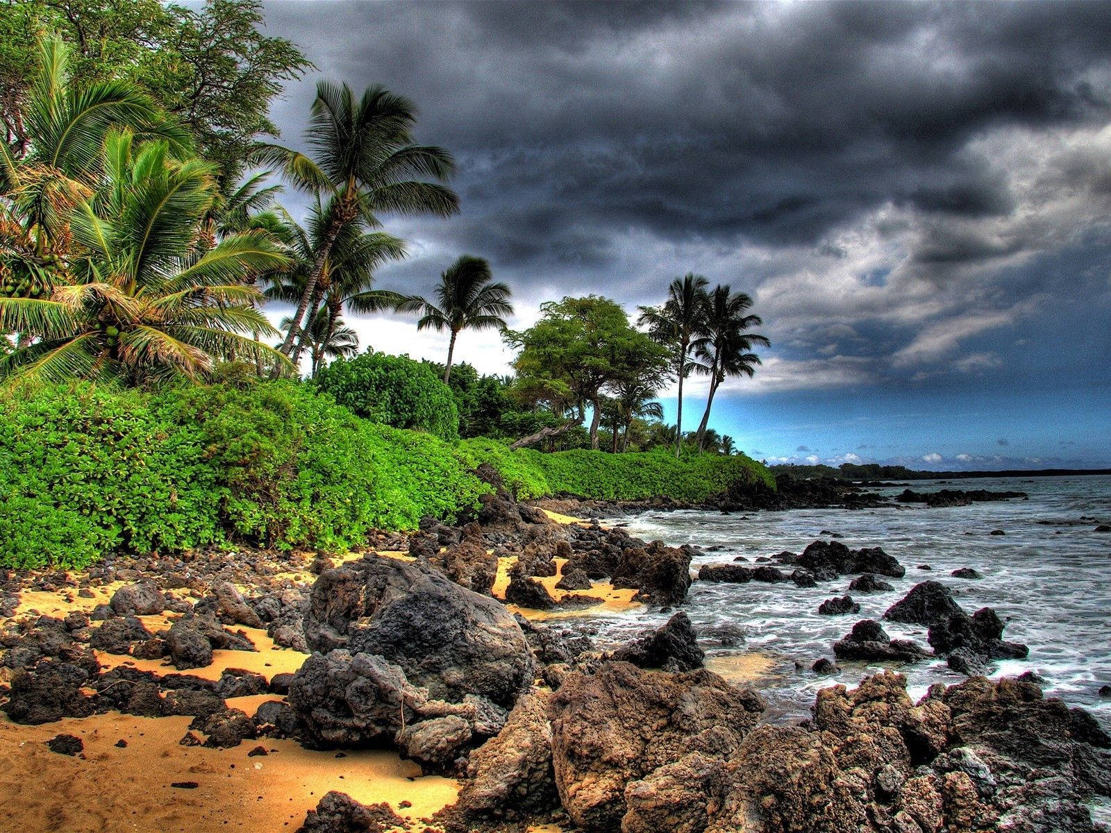 Storm At Maui Beach Coast Wallpaper