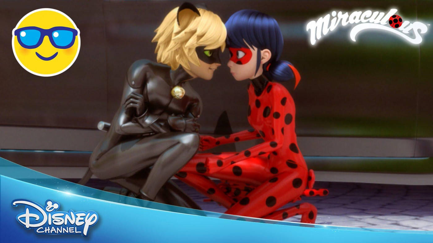 Sunglasses Emoji Ladybug And Cat Noir Wallpaper