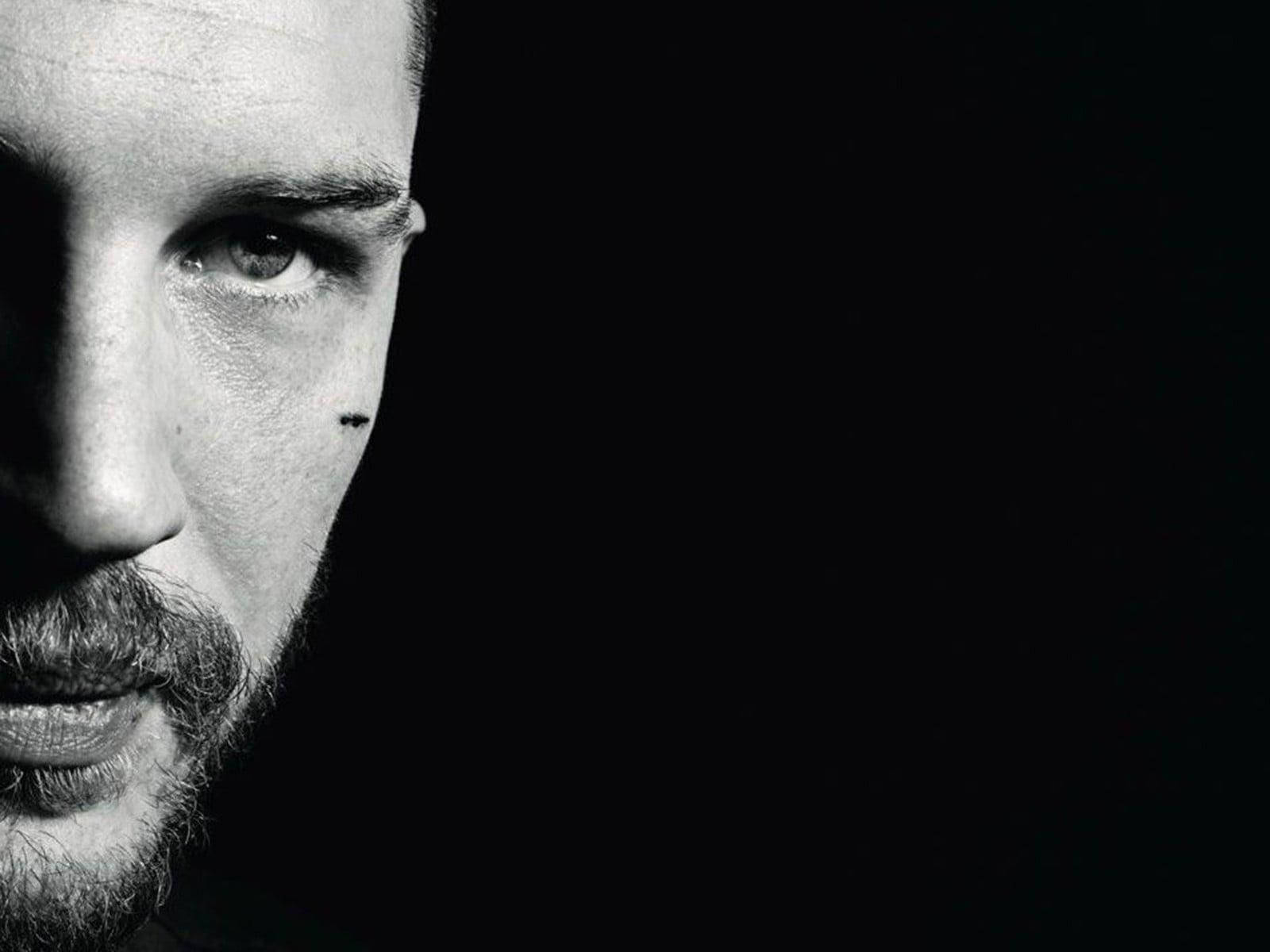 Tom Hardy Black Poster Wallpaper