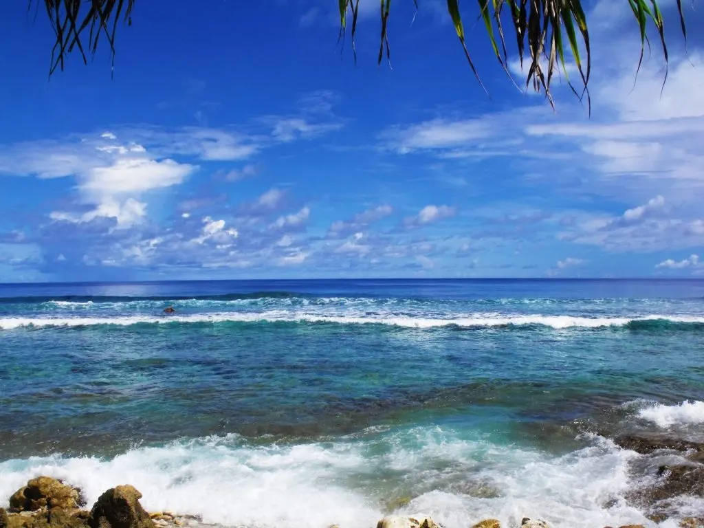 Tuvalu Sea Waves Wallpaper