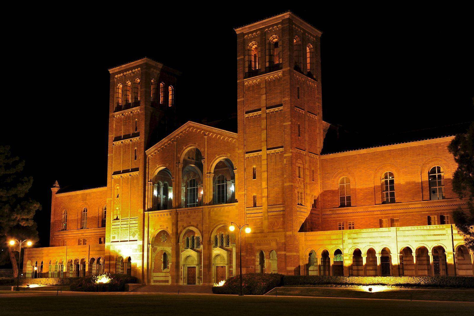 Ucla Royce Hall At Night Wallpaper