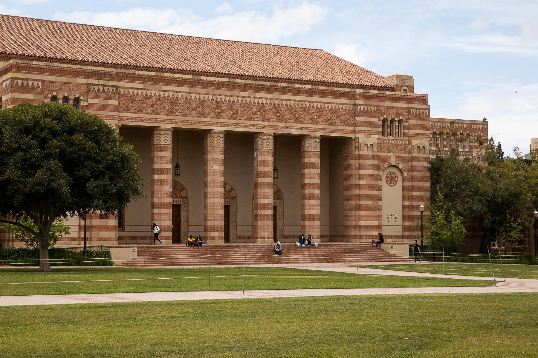 Ucla Student Activities Center Wallpaper