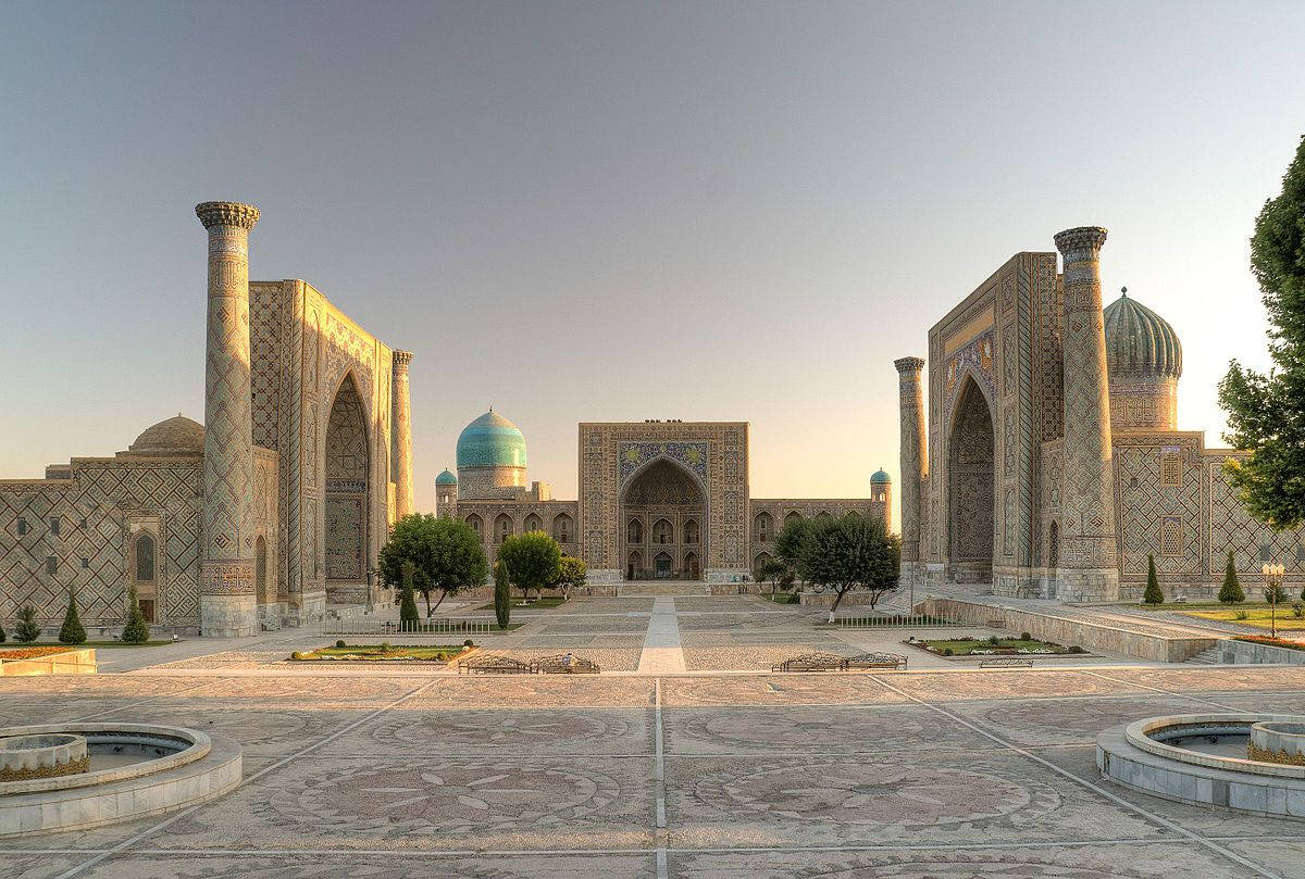 Uzbekistan Bibi-khanym Mosque Wallpaper