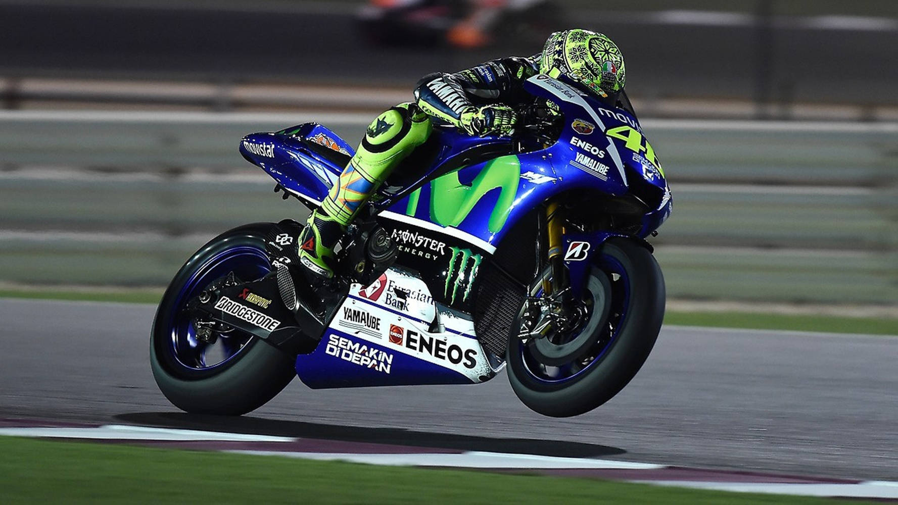 Valentino Rossi Racing On His 2018 Yamaha Prototype Bike Wallpaper