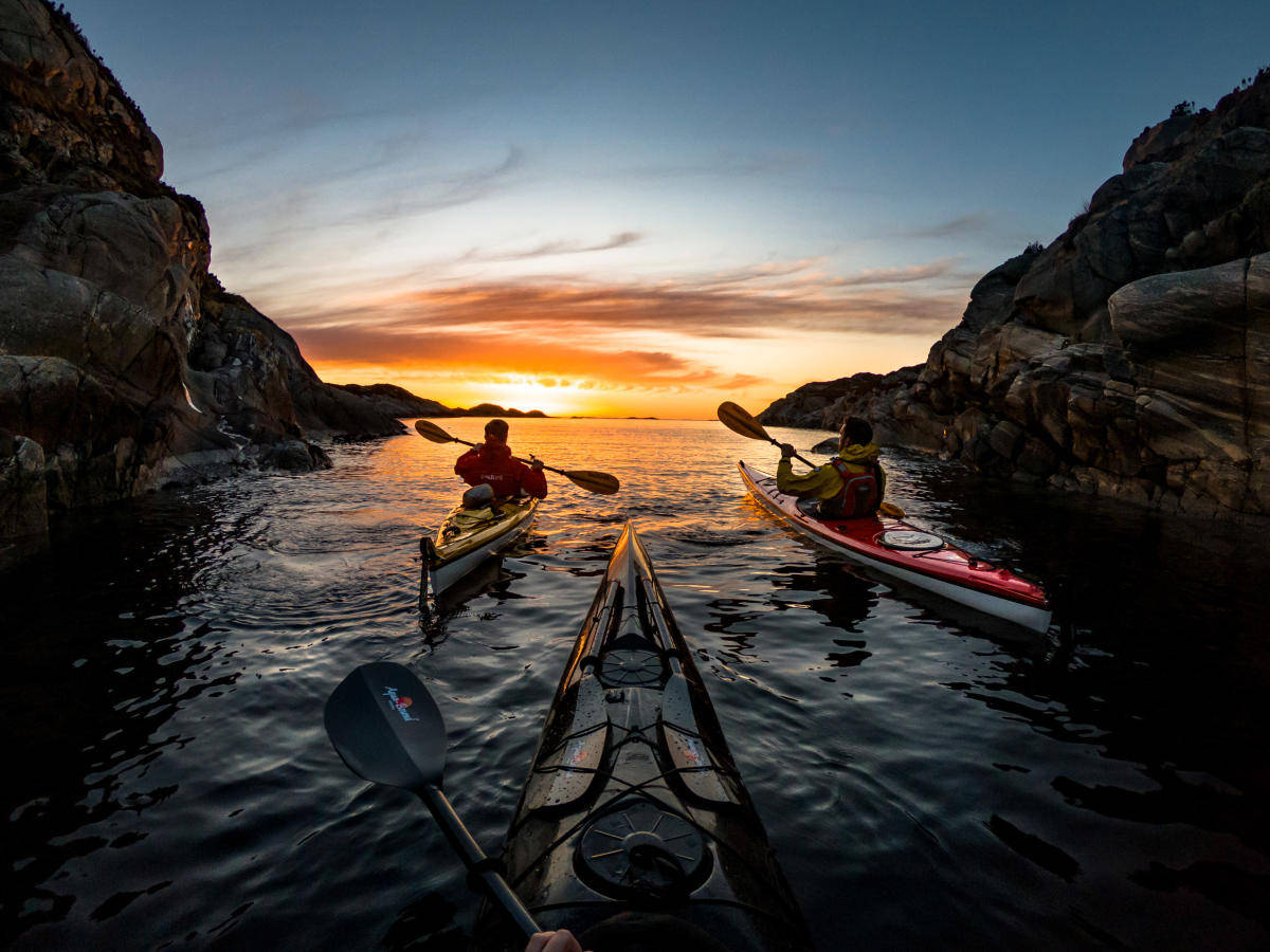 White Water Kayaking Wallpaper