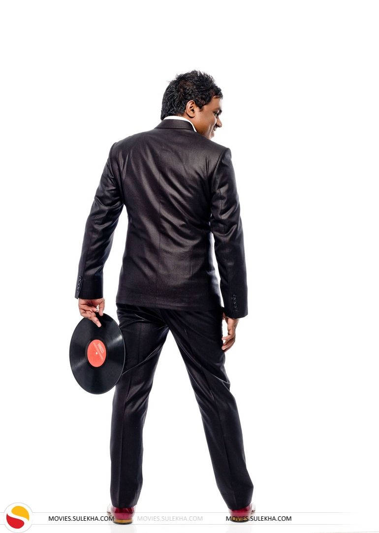 Yuvan Shankar Raja Back View Wallpaper