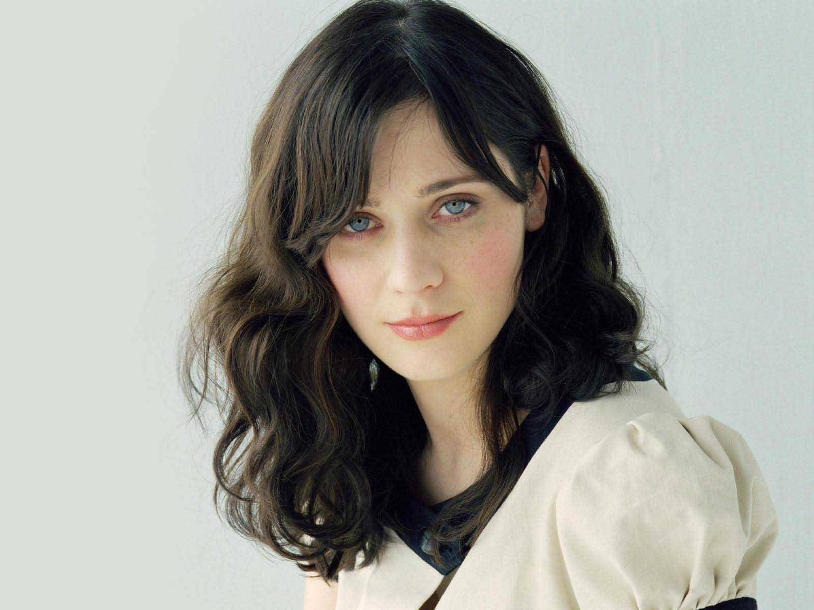 Zooey Deschanel White Aesthetic Photo Wallpaper