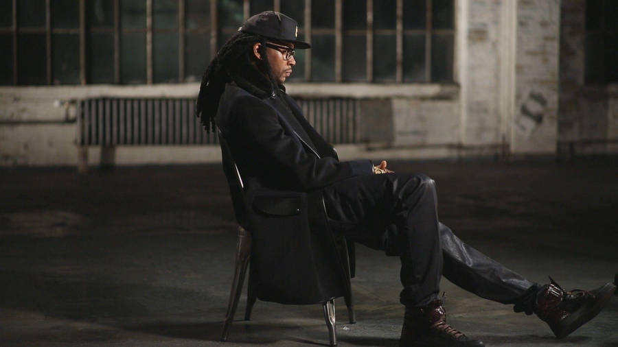 2 Chainz Black Outfit Wallpaper