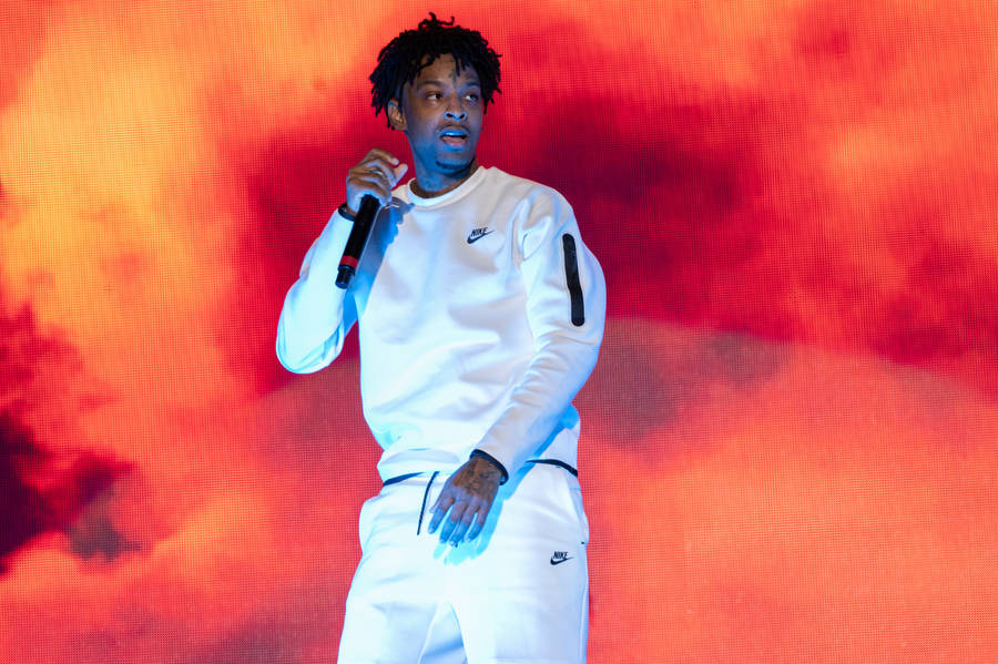 21 Savage 2021 Governor's Ball Wallpaper