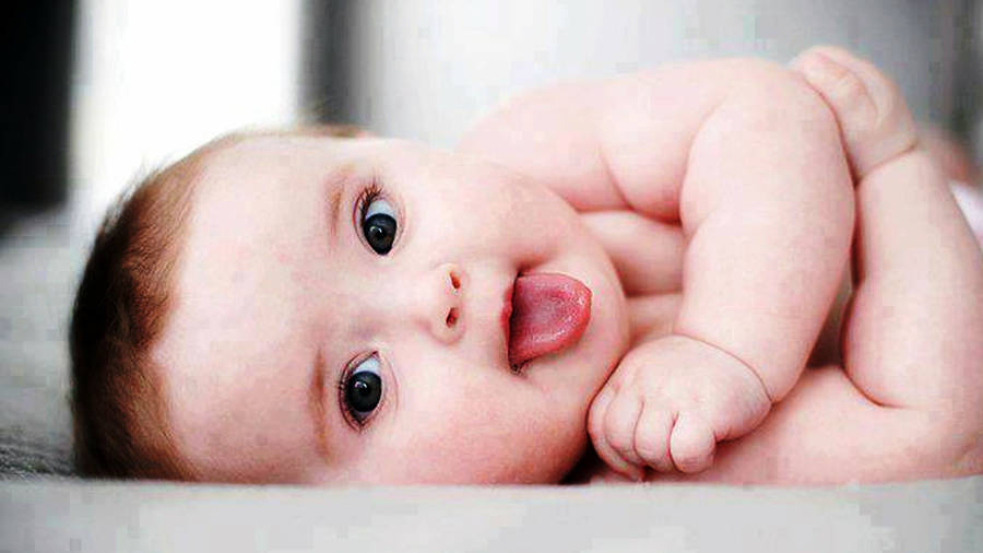 3840x2160 Cute Baby Hd Wallpaper Wallpaper
