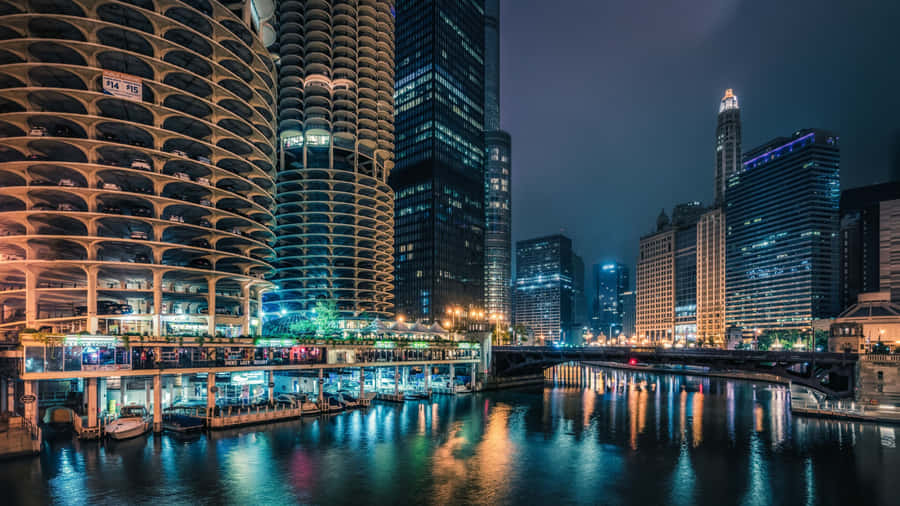 4k Ultra Hd Chicago Neon Lights Wallpaper