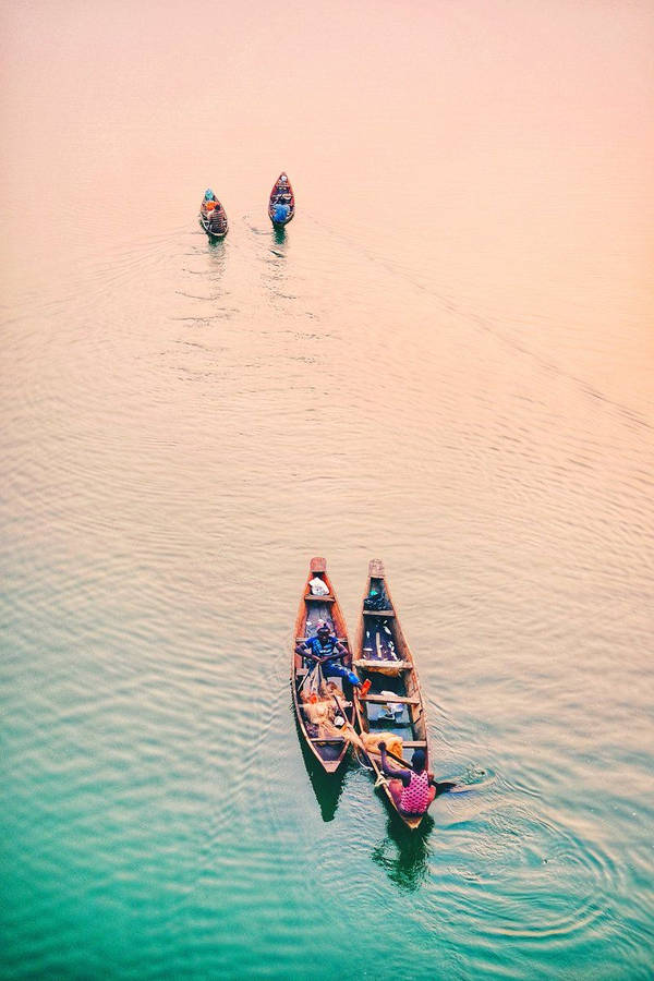 800x1200 Habi's Tweet - A Bit Of Colours And Canoes. #photography #snapseed Wallpaper