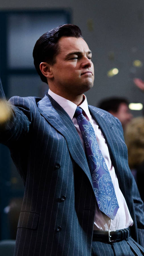 800x1420 Wallpaper The Wolf Of Wall Street, Leonardo Dicaprio Wallpaper