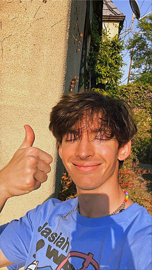 A Man With A Tee Shirt Wallpaper