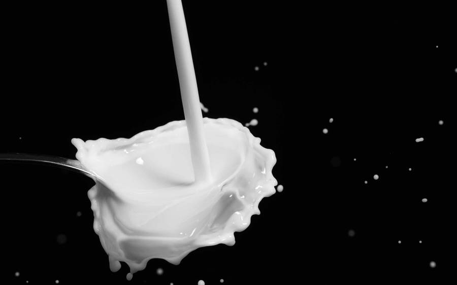 A Spoonful Of Fresh Milk Wallpaper