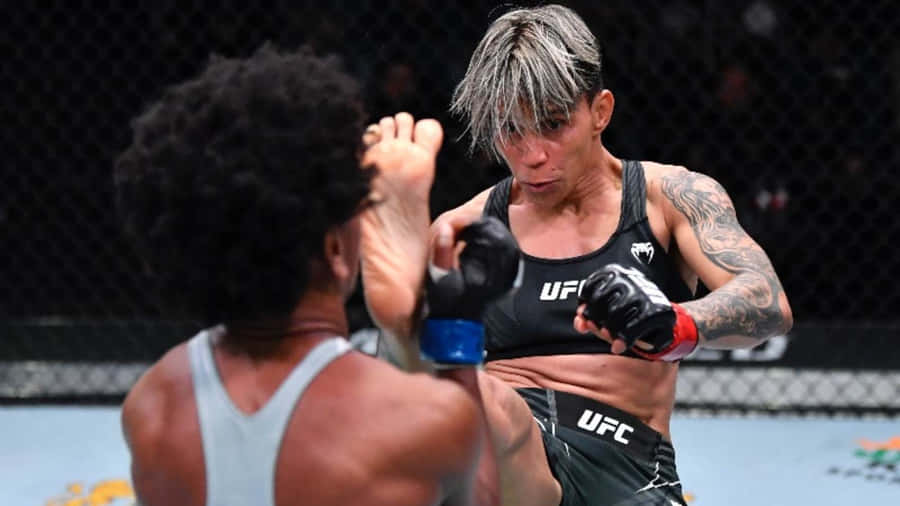 Amanda Lemos In Action - Ultimate Fighting Championship Wallpaper