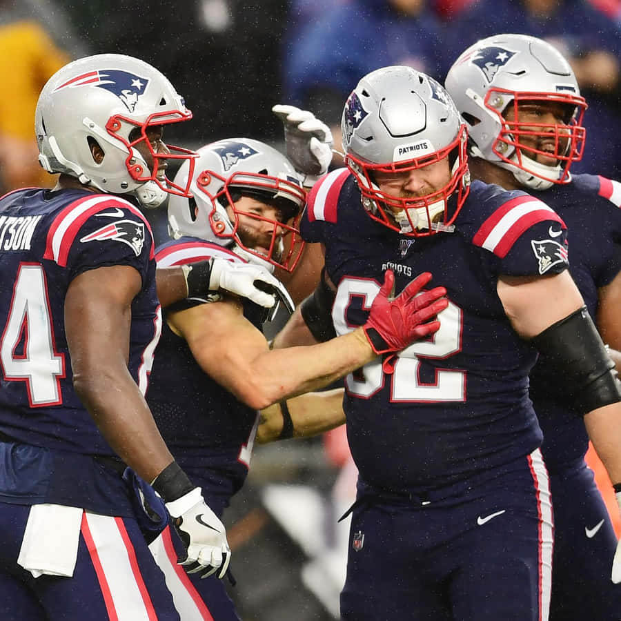 American Athlete Joe Thuney Wallpaper