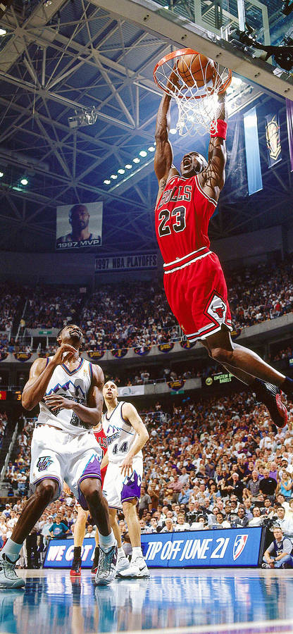 American Basketball Player Michael Jordan Nba Finals Sports Iphone Wallpaper
