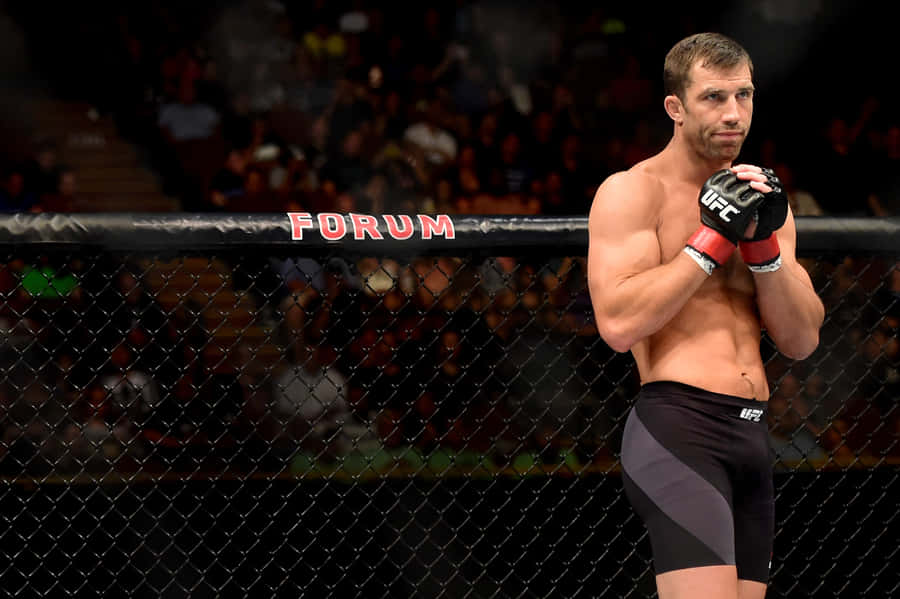 American Mma Fighter Luke Rockhold Ufc 199 Event Wallpaper