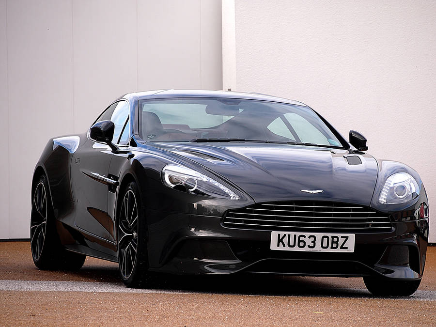 Aston Martin Vanquish Black Carbon Wallpaper