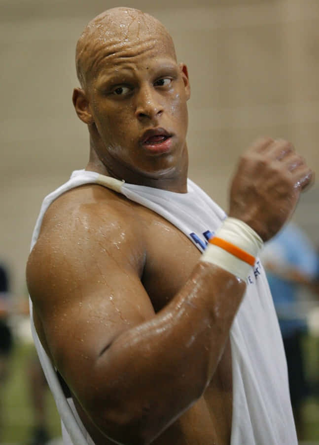 Athlete Mid Action Sweat Wallpaper