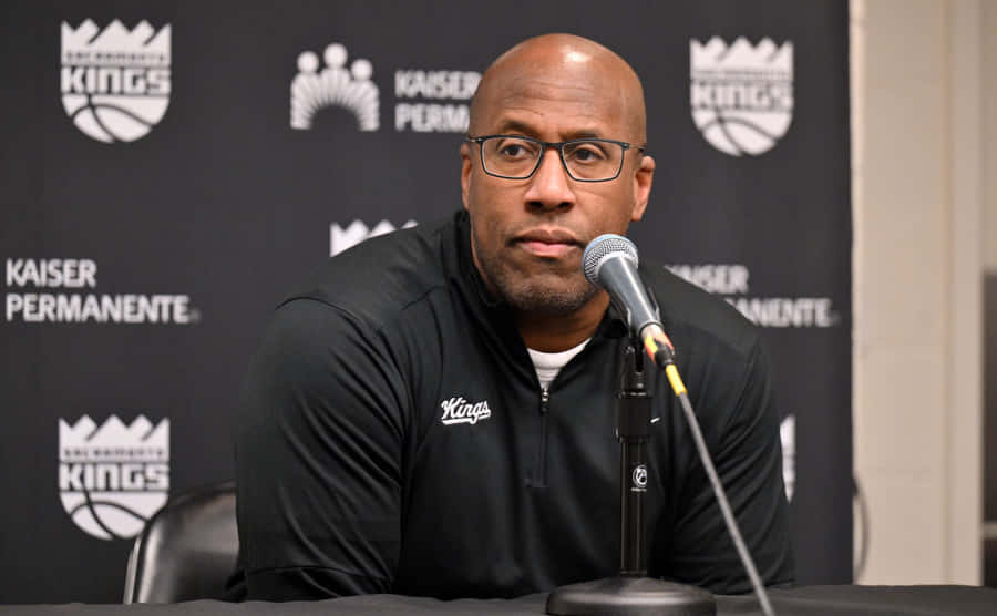 Basketball Coach Press Conference Wallpaper