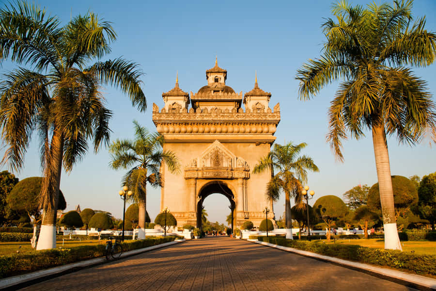 Beautiful Patuxai Monument In Vientiane Wallpaper