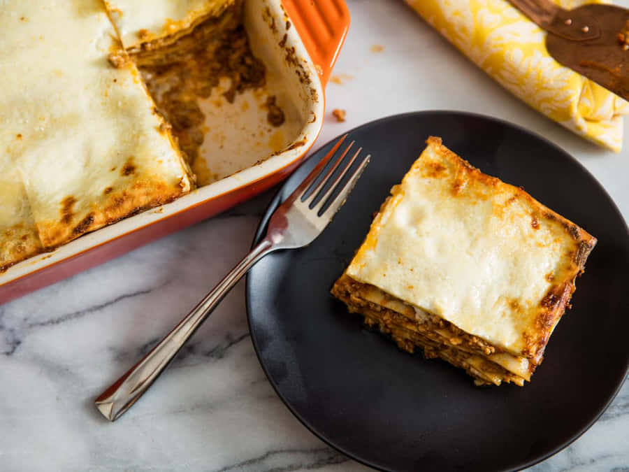Big Slice Of Lasagna Alla Bolognese Wallpaper