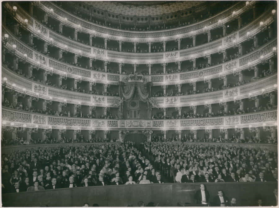 Black And White Aesthetic La Scala Opera House Wallpaper