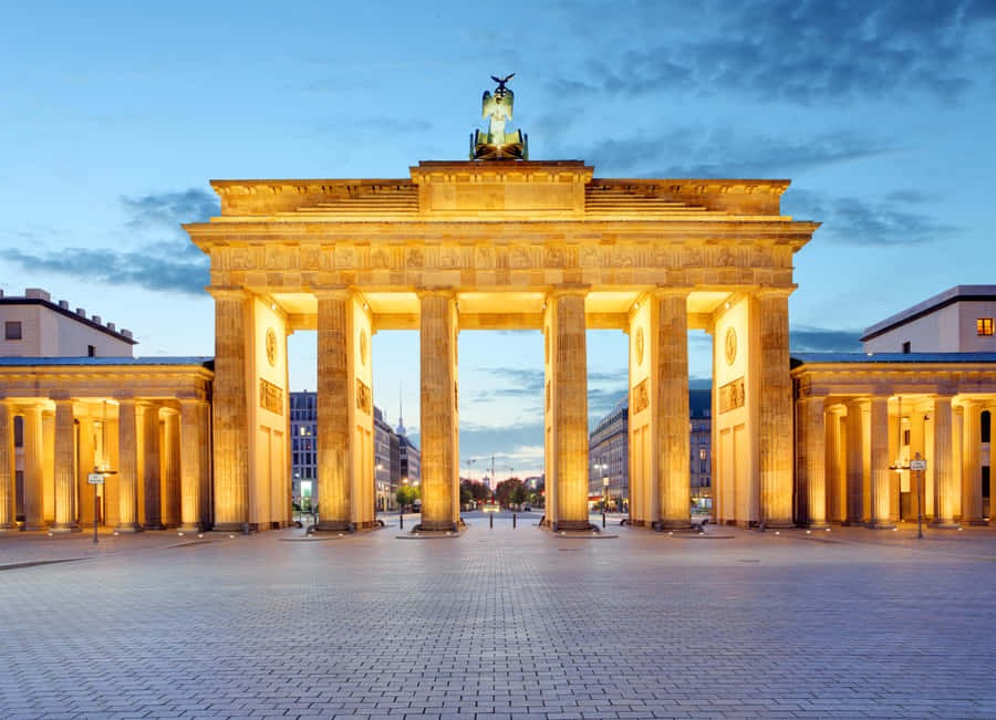 Brandenburg Gate Blue Sky Wallpaper