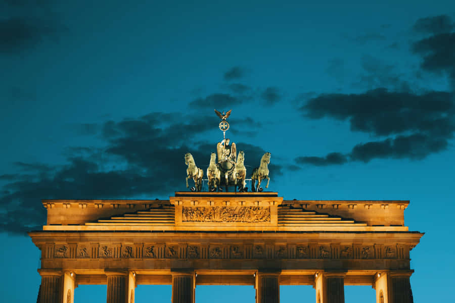 Brandenburg Gate Upper Look Wallpaper