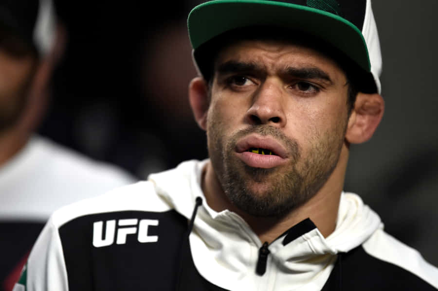 Brazilian Mixed Martial Artist Renan Barão Wallpaper