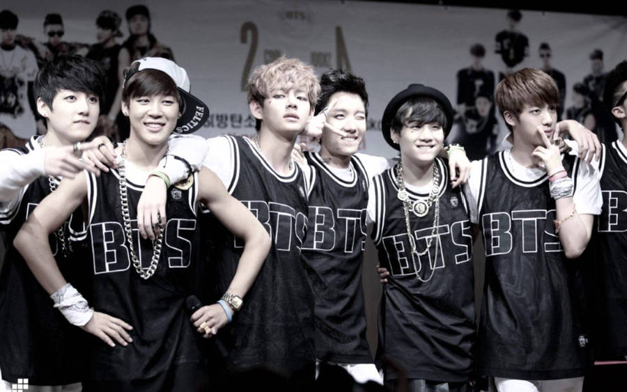 Bts Group Photo Debut 2013 Wallpaper